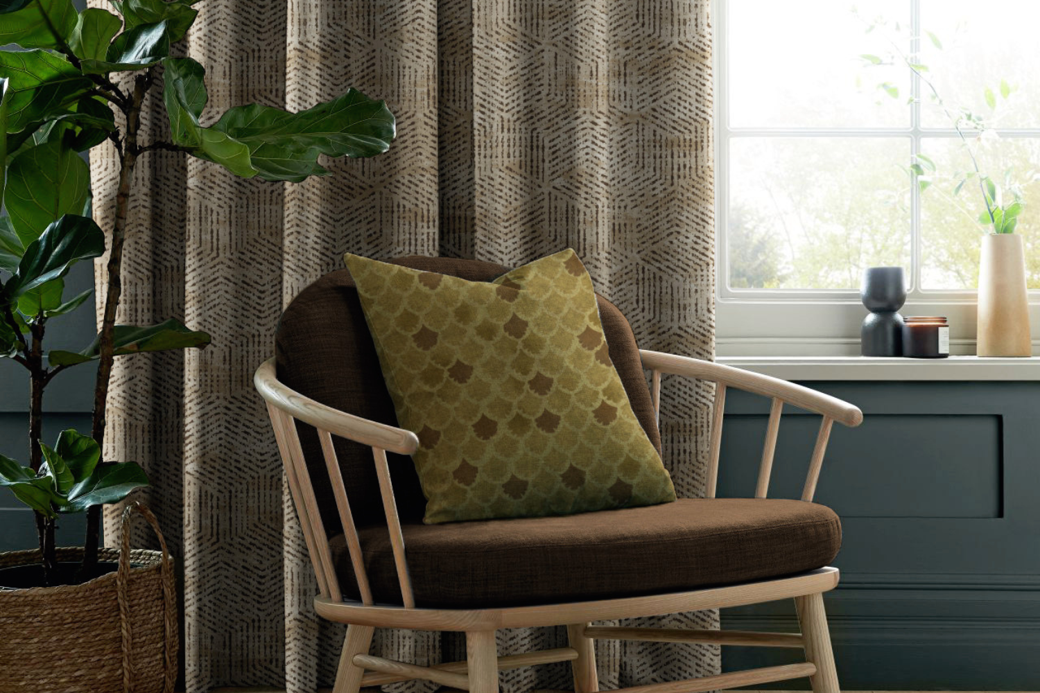 Transform Your Home with Festive Elegance: A Guide to Different Types of Curtains for the Holidays