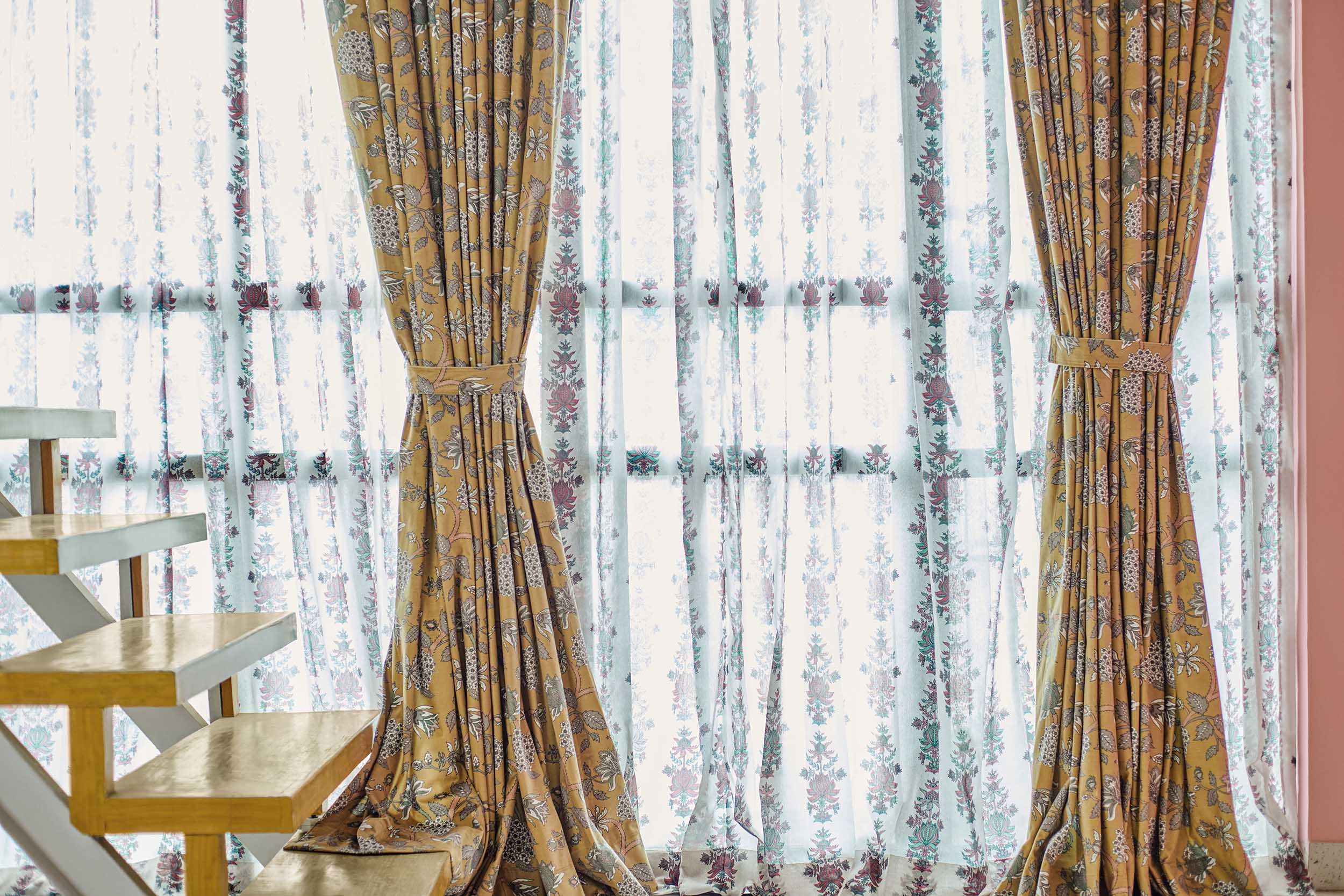 Sheer Magic: 10 Stylish Ways to Infuse Light and Airiness into Your Living Spaces